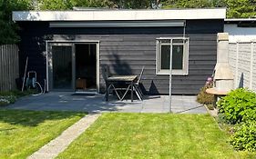 Rustig Gelegen Recreatiewoning In Zeeland