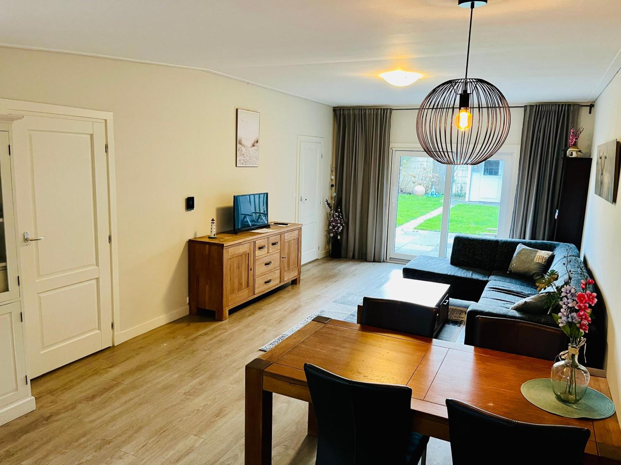 Ferienwohnung Rustig Gelegen Recreatiewoning In Zeeland Bruinisse Exterior foto
